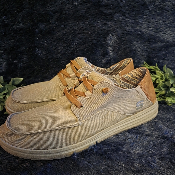 Skechers Relaxed Fit Men’s Size 11 Memory Foam Casual Lace-Up Shoes Tan - Picture 4 of 9